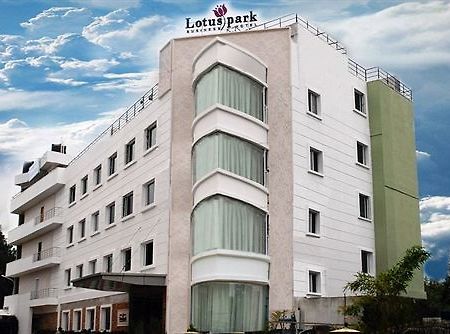 Hotel Lotus Park Bangalore Exterior foto